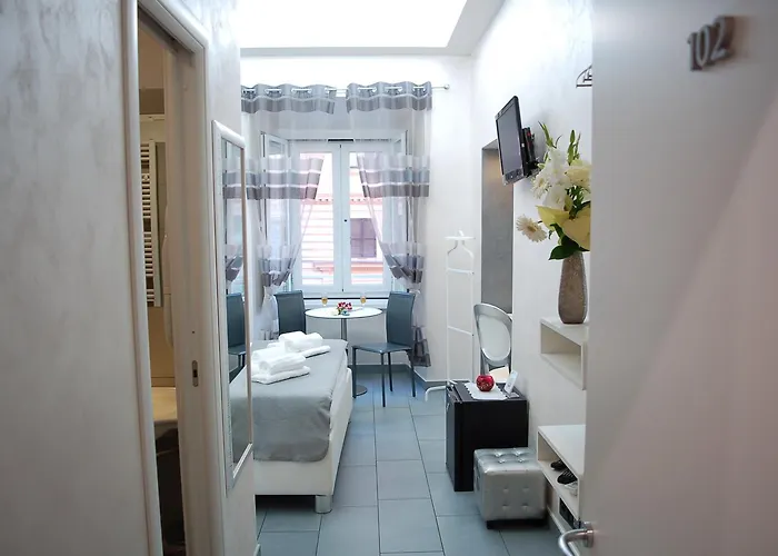Bed & Breakfast Relais Cavour 4*