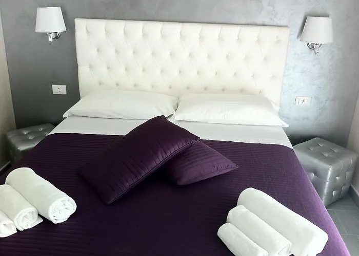 Relais Cavour Couette-café